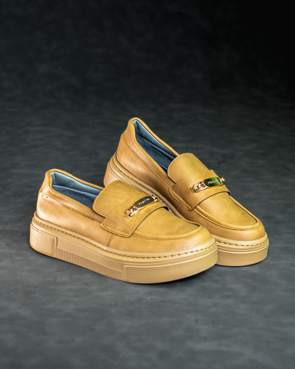 gid://shopify/MediaImage/24956962209886